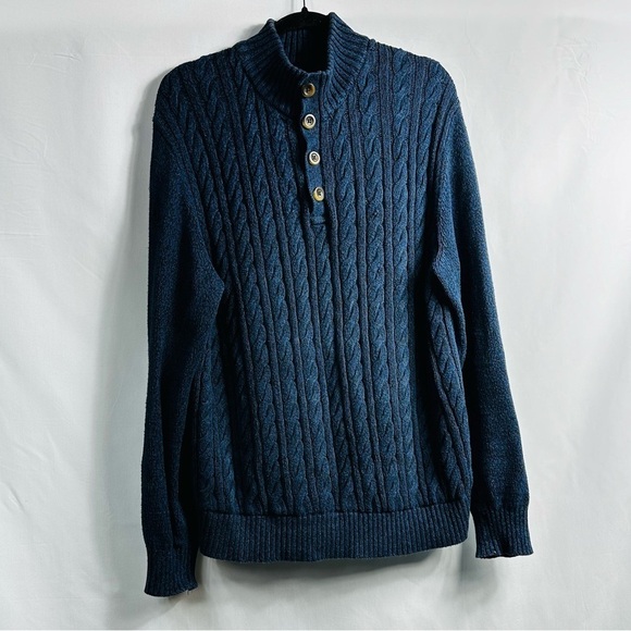 St. John’s Bay Men’s Sz Large 100% Cotton Blue Cable Knit Pullover Sweater - Picture 5 of 7